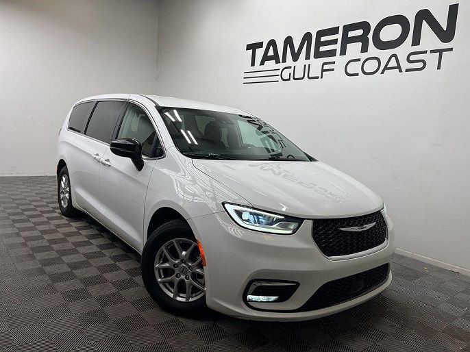 2024 Chrysler Pacifica
