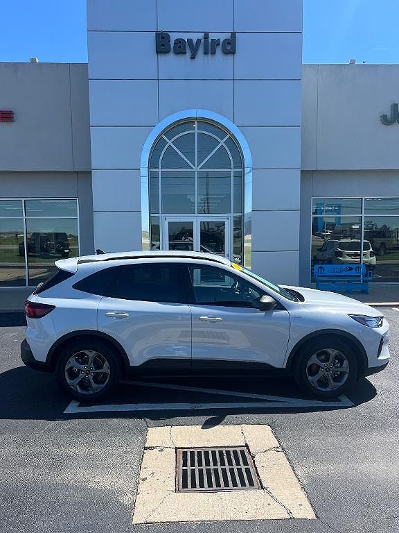 2025 Ford Escape
