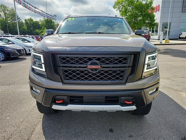 2021 Nissan Titan