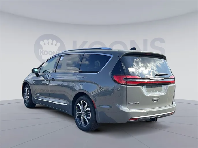 2025 Chrysler Pacifica