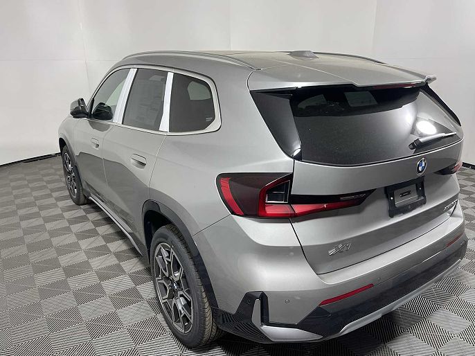 2025 BMW X1