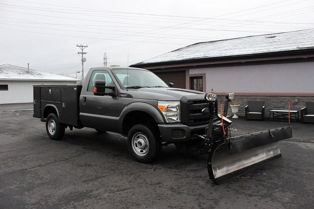 2014 Ford F-250 XL image 0