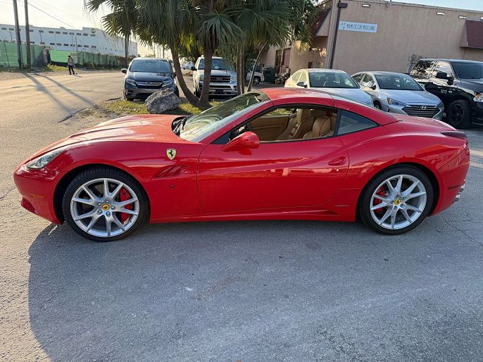 2010 Ferrari California