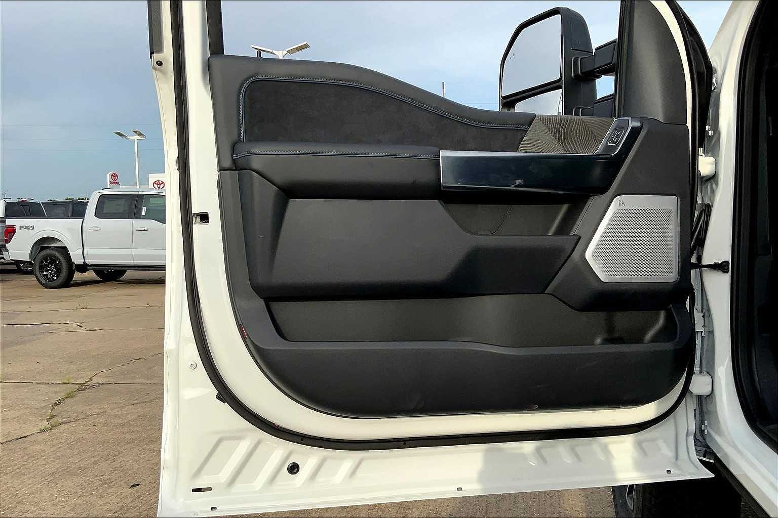 2025 Ford F-250