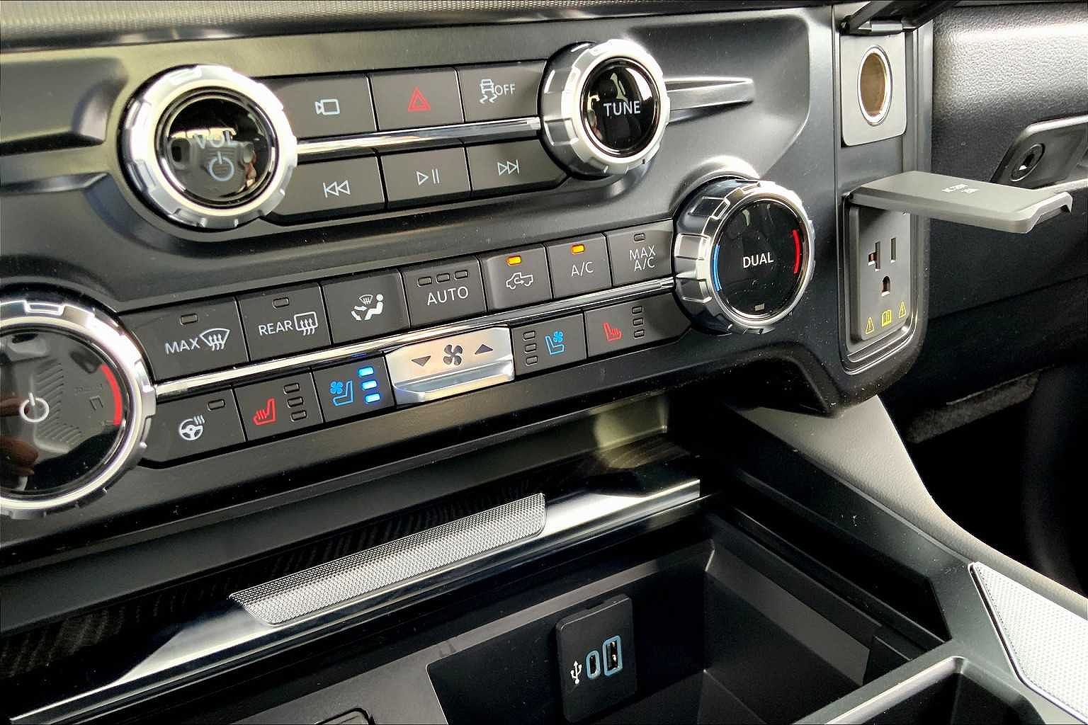 2025 Ford F-250