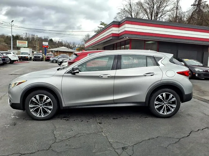 2018 Infiniti QX30