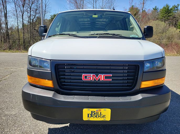2025 GMC Savana