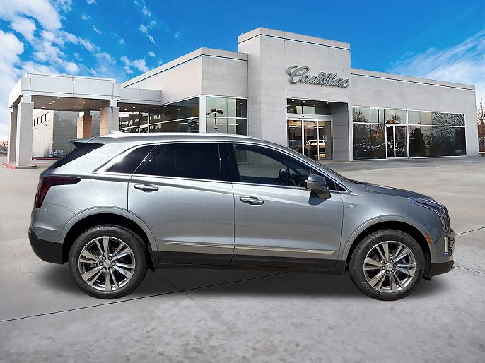 2025 Cadillac XT5
