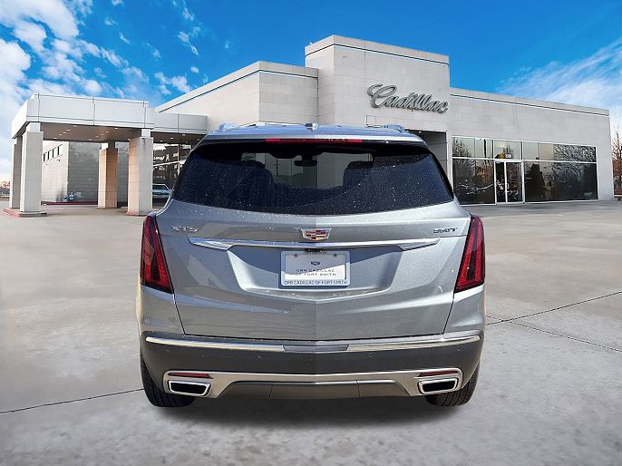 2025 Cadillac XT5
