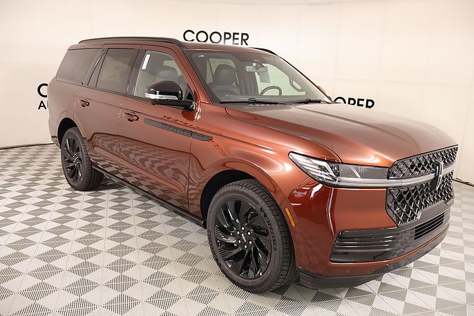 2027 Lincoln Navigator
