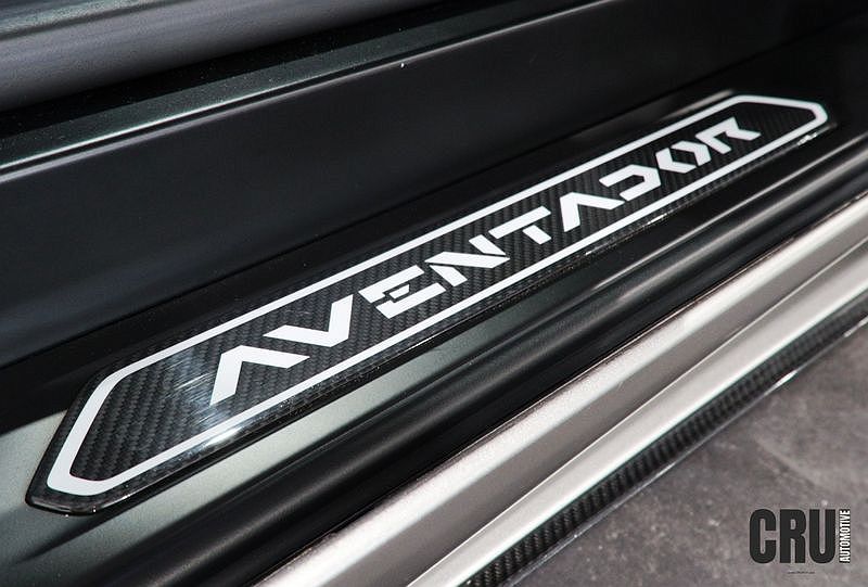 2016 Lamborghini Aventador LP700 image 33
