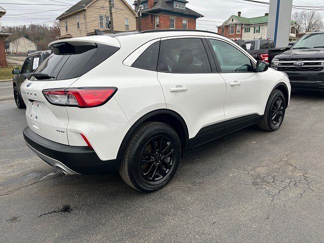 2022 Ford Escape