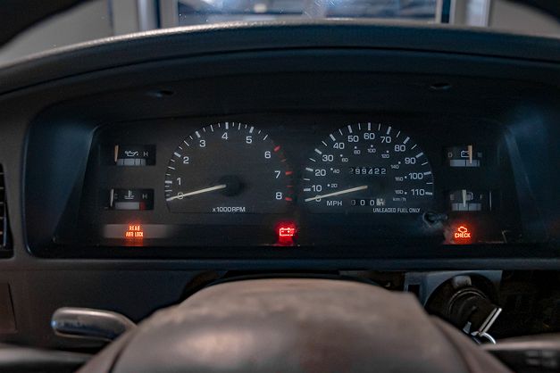 1993 Toyota Pickup SR5 image 8