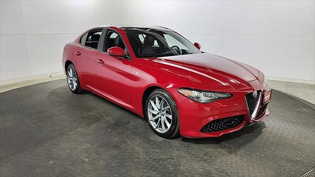 2022 Alfa Romeo Giulia