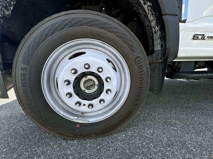 2024 Ford F-550