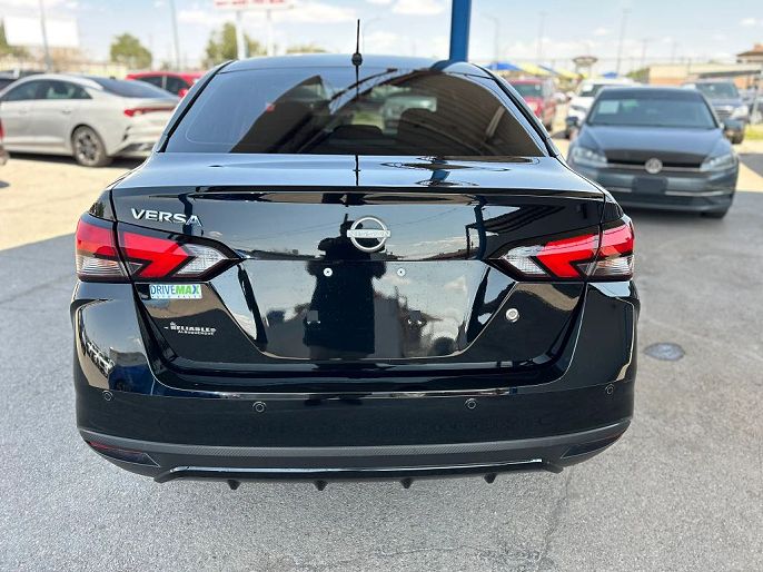 2025 Nissan Versa