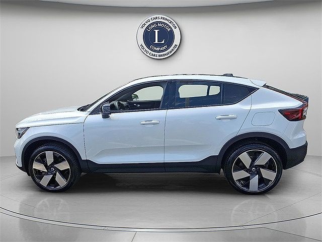 2024 Volvo C40