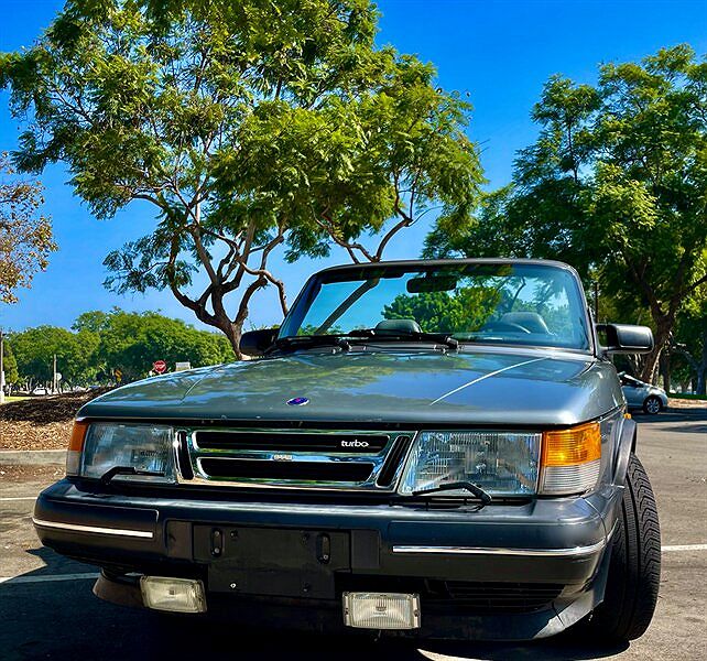 1991 Saab 900 Turbo image 13