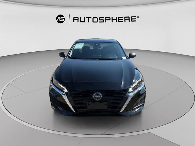 2025 Nissan Altima
