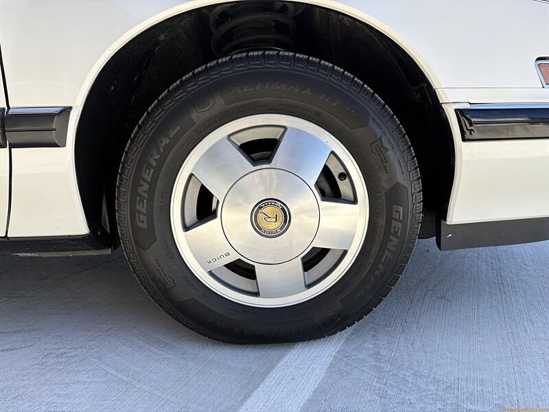 1988 Buick Reatta