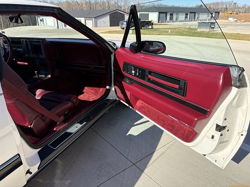 1988 Buick Reatta