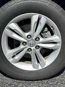 2010 Hyundai Tucson GLS image 9