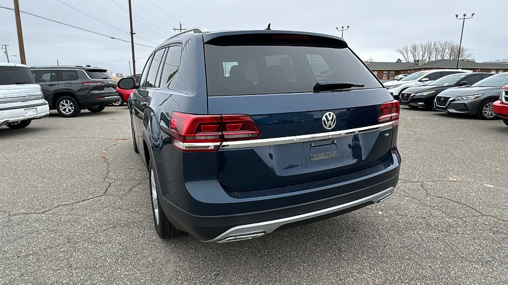 2018 Volkswagen Atlas S image 4
