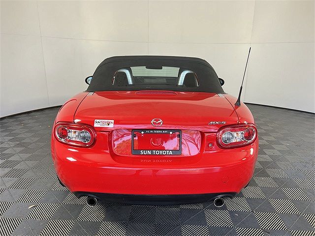 2010 Mazda Miata Sport image 4