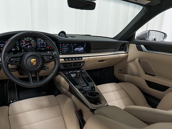 2022 Porsche 911 Turbo S Coupe photo 11