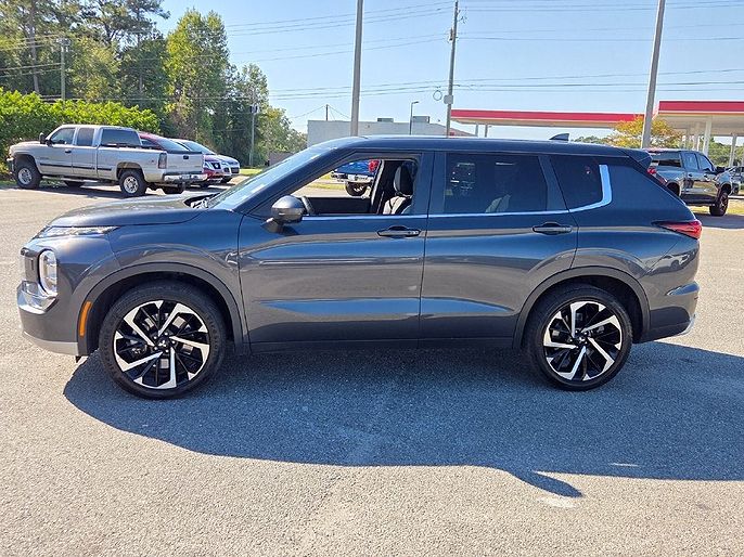 2024 Mitsubishi Outlander