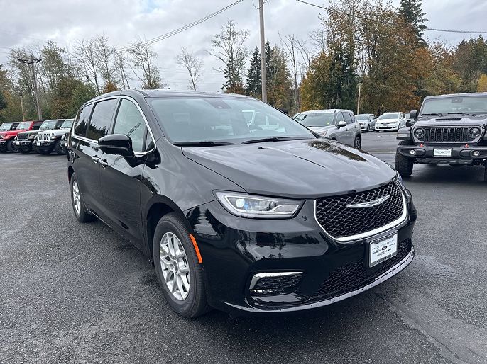 2025 Chrysler Pacifica