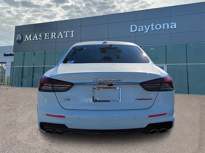 2024 Maserati Quattroporte