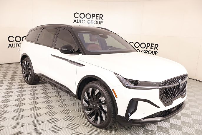 2026 Lincoln Nautilus