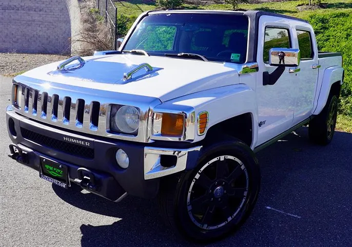 2010 Hummer H3T