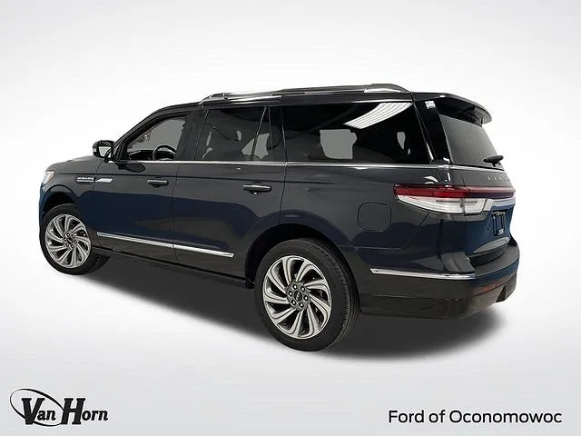 2024 Lincoln Navigator
