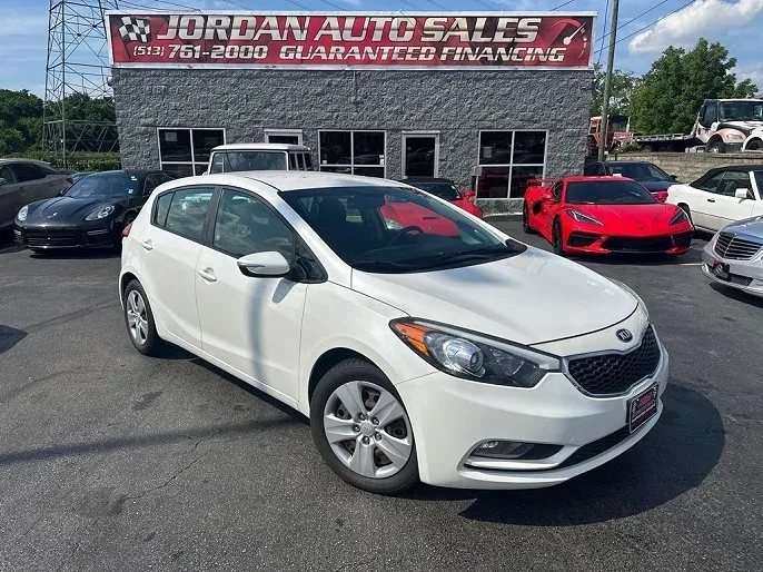 2016 Kia Forte5