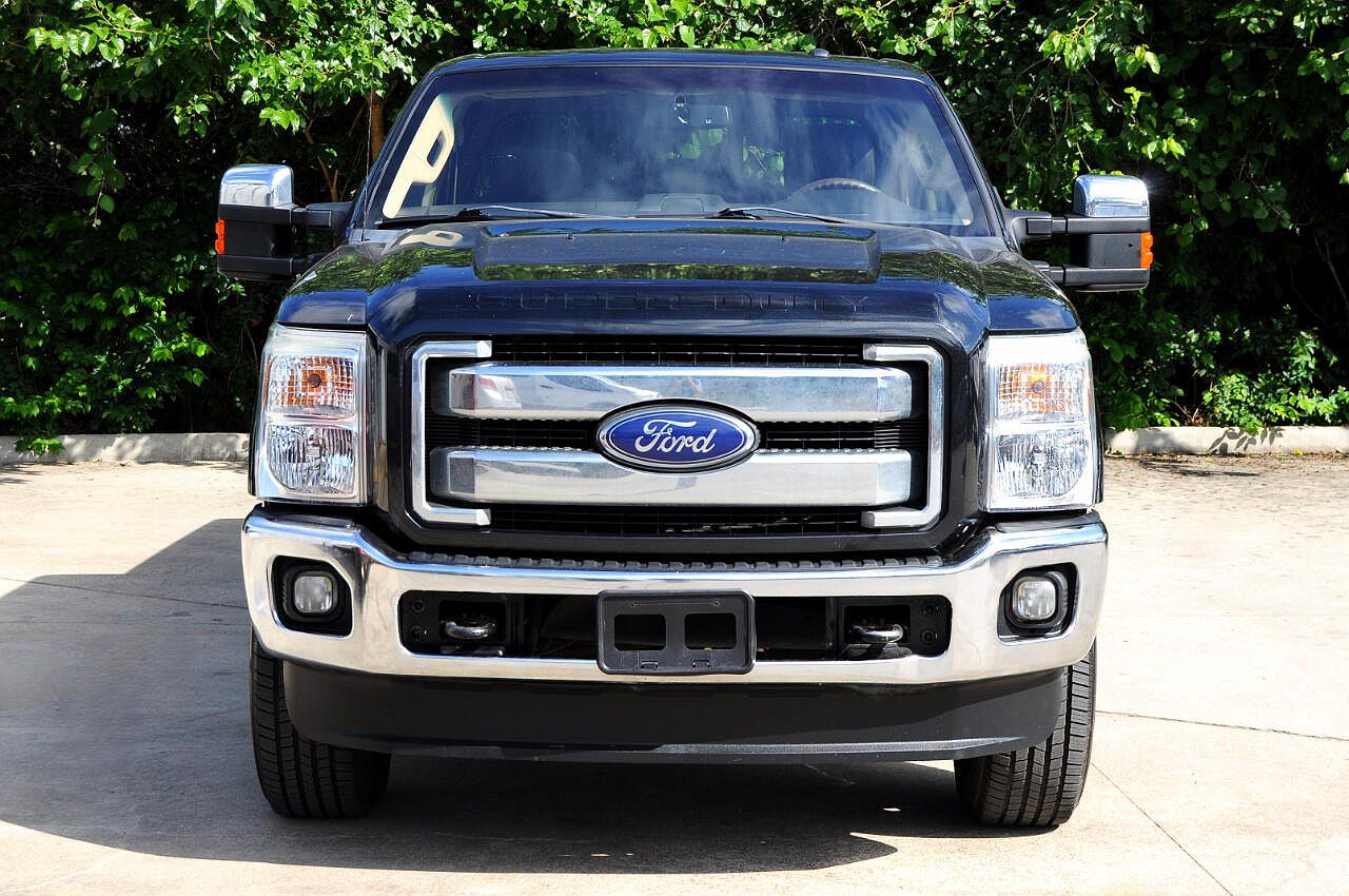 2015 Ford F-250 King Ranch image 1