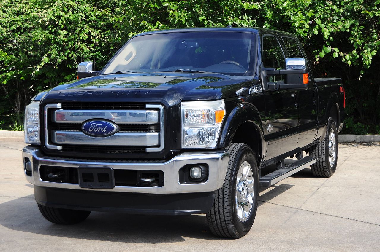 2015 Ford F-250 King Ranch image 2