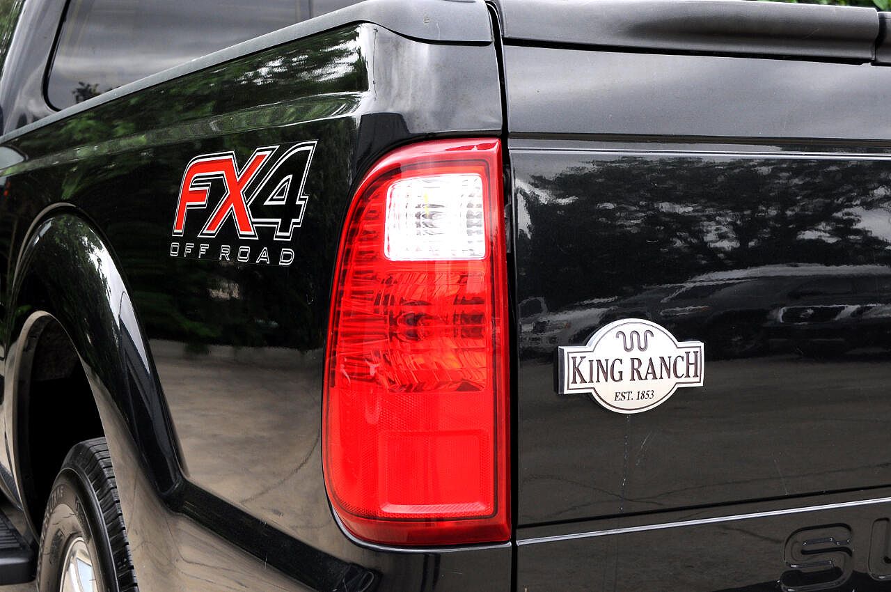 2015 Ford F-250 King Ranch image 34