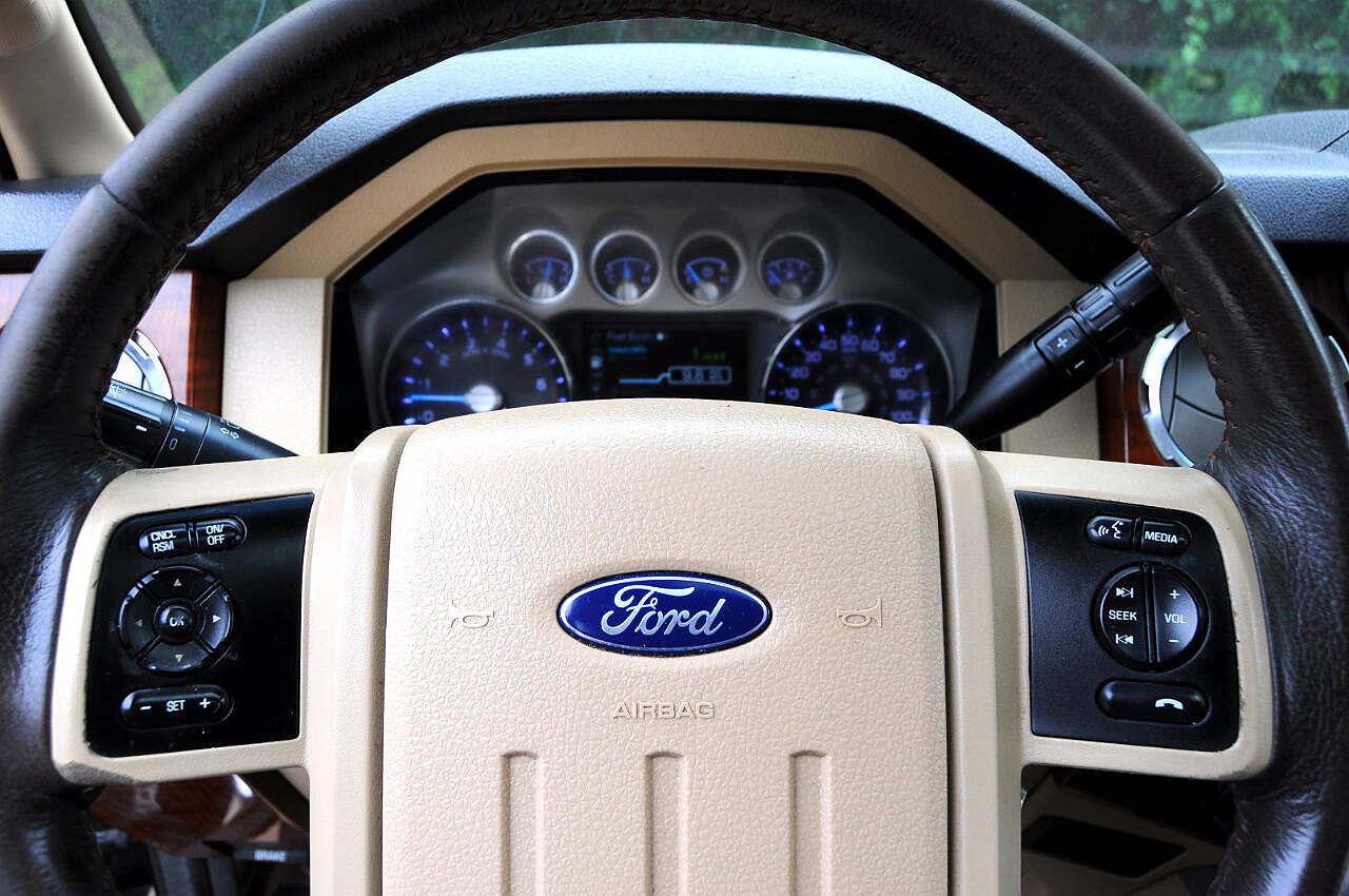 2015 Ford F-250 King Ranch image 74