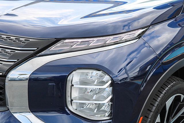 2024 Mitsubishi Outlander