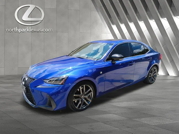 2020 Lexus IS