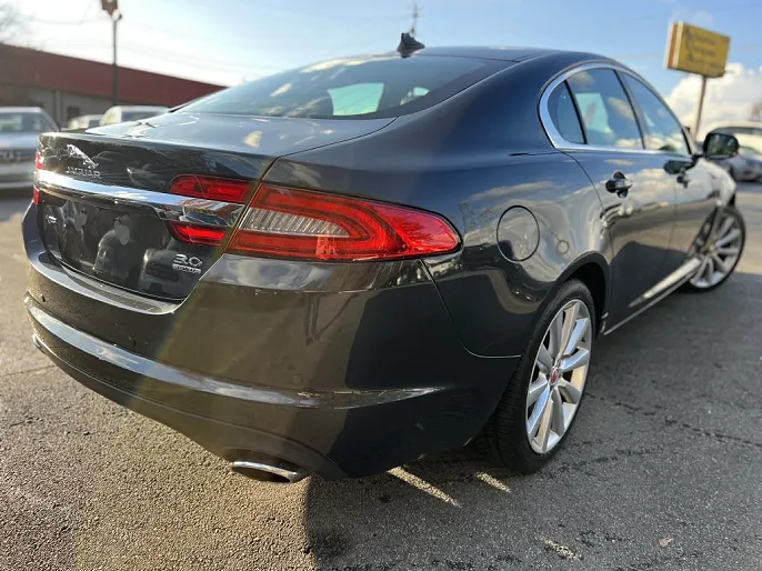 2014 Jaguar XF