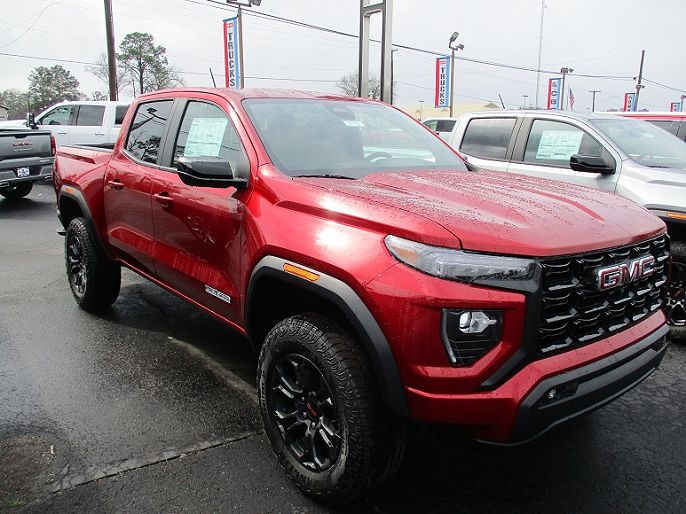 2025 GMC Canyon