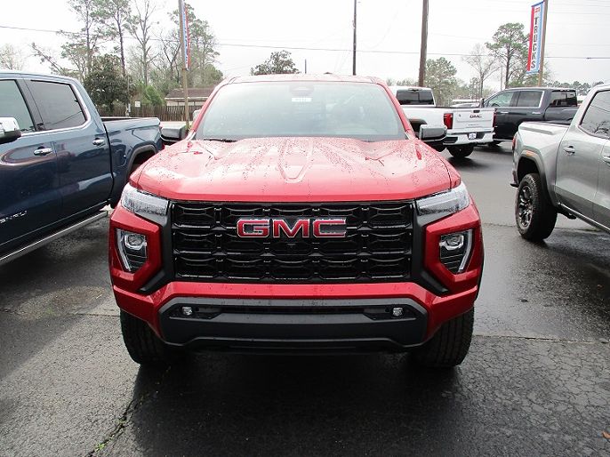 2025 GMC Canyon