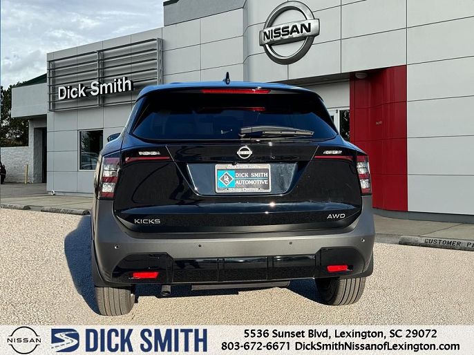 2025 Nissan Kicks