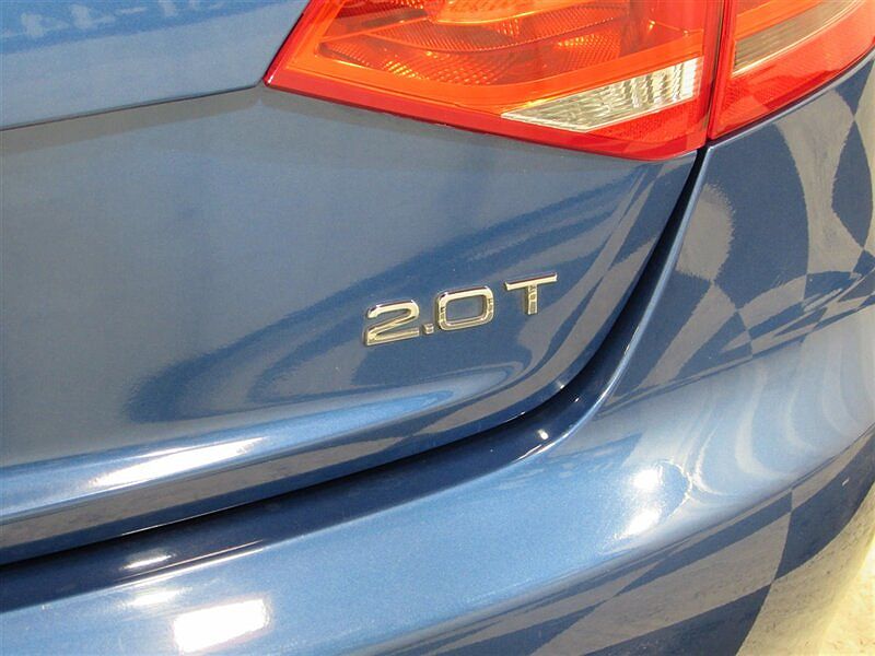 2009 Audi A4 Premium image 12