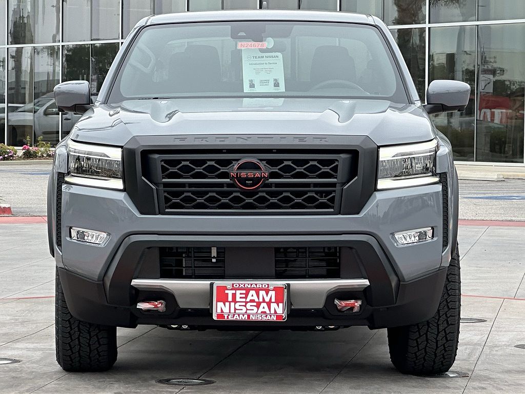 2024 Nissan Frontier PRO-X image 2