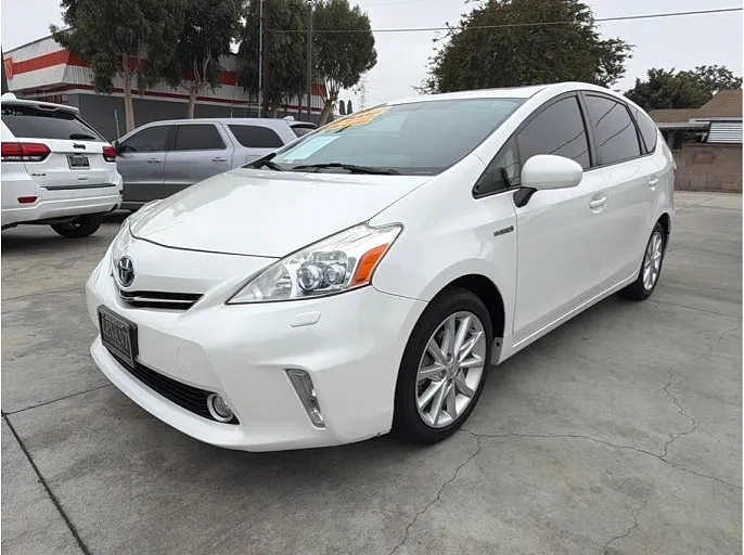 2013 Toyota Prius v