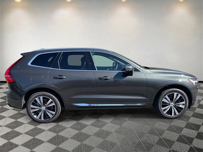2022 Volvo XC60